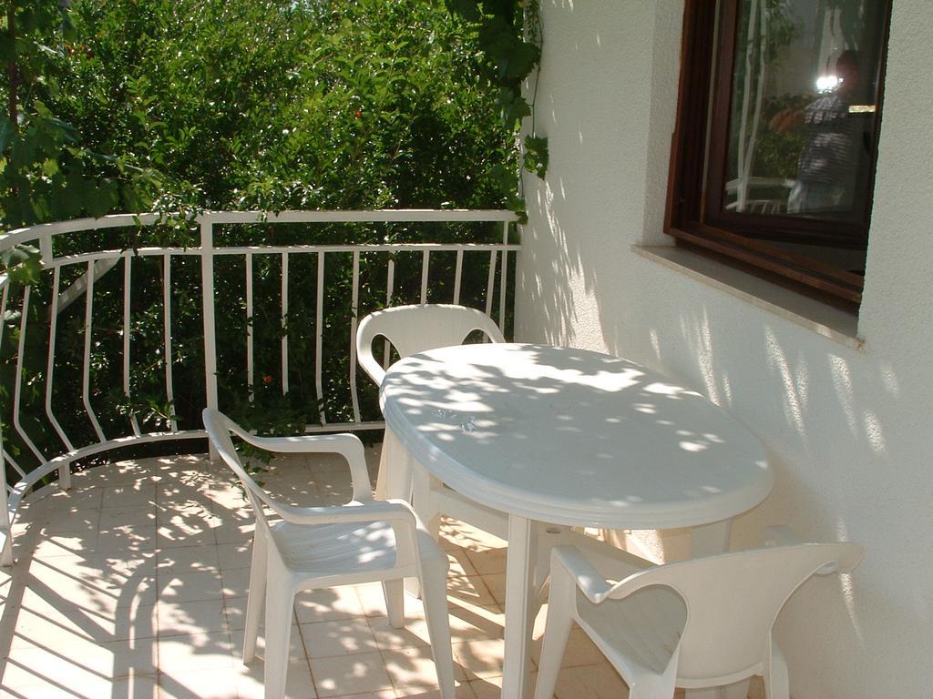 Apartments Dragan Trogir Exterior photo